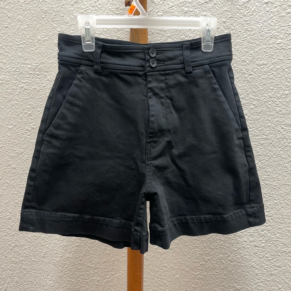 Everlane Women's High Waist Shorts - Black
